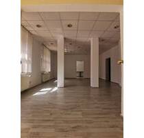 Büro Praxisfläche ca. 122 m² in zentraler Lage Gera