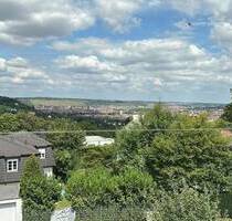 Würzburg-Steinbachtal: attraktive 3-Zimmer-Wohnung mit Weitblick über Würzburg