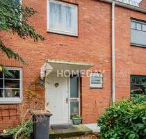 Sofort bezugsfrei! RMH mit SW-Terrasse + großzügigem Garten | 2 Bäder | Ruhige Lage - Norderstedt Glashütte
