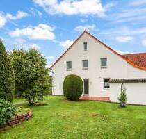 Vielseitiges Dreifamilienhaus mit Garten Leopoldshöhe