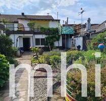 St. Augustin Menden: Provisionsfrei, zwei Wohnhäuser mit Nebenflächen, zentral gelegen - Sankt Augustin / Menden (Rheinland)