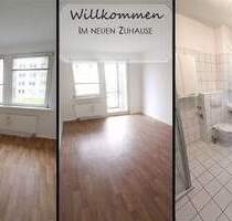 Ein Ort zum Wohlfühlen! Drei-Zimmer-Wohnung mit EBK und Balkon - Chemnitz Gablenz