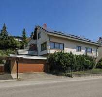 Solides Einfamilienhaus mit ELW - Niefern-Öschelbronn / Niefern
