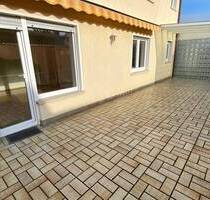 Schöne 3 ZW + Esszimmer mit 35 m² Terrasse in ruhiger Lage - Frankfurt am Main Sossenheim