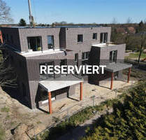 NEUBAU KFW 2-Zimmer-Obergeschosswohnung mit Dachterrasse und Aufzug in zentraler Lage! - Schortens Heidmühle
