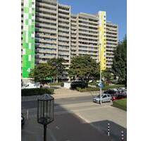 Traum-Ausblick über den Rhein + großer Balkon + Selbstnutzung oder Vermietung möglich - Neuss Hammfeld