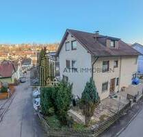 ATIK: Freistehendes Zweifamilienhaus mit Anbau auf großem Grundstück - Kämpfelbach Ersingen