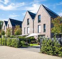 + Doppelhaushälfte mit Traumgarten - Wohnen direkt am Wald + - Hamburg Lemsahl-Mellingstedt