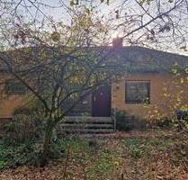Bungalow mit Potential - 185.000,00 EUR Kaufpreis, ca.  112,40 m² Wohnfläche in Bleckede (PLZ: 21354) Alt Garge