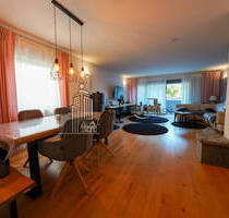 ATIK: Charmante 4-Zimmer-Erdgeschosswohnung mit sonnigem Südbalkon in ruhiger Feldrandlage - Ketsch