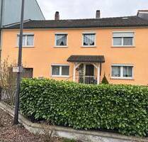 Reihenmittelhaus in zentraler Lage in Bischberg mit ca. 161m² Wohnfläche und 245m² Grundstück im Ortskern