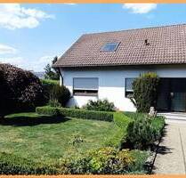 Großzügiges und familienfreundliches 200 qm Haus in BESTER Wohnlage von Langenzenn - Sofort frei !