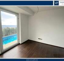 Exklusive 3,5- Zimmer-Wohnung: Erstbezug mit Alpenpanorama und Pool in Oberelchingen