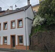 Einfamilienhaus am Stadtrand von Neuerburg! Bezahlbar Wohnen im Eigenheim!