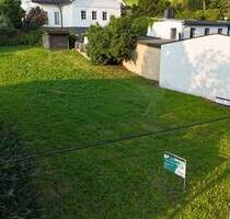 Baugrundstück am Fuße des Erzgebirges - perfekt für Ihr Familienglück! - Neukirchen/Erzgebirge / Adorf/Erzgebirge