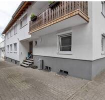 Gepflegtes, gedämmtes Mehrfamilienhaus 300qm mit Massivbauhalle auf 1260qm Grundstück - Freckenfeld