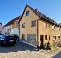 *** Frühlings-Schnäppchen ! renovierungs-bedürftiges Zweifamilienhaus mit viel Wohnraum ... *** - Mundelsheim