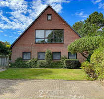 2 Wohneinheiten in top Lage** - 595.000,00 EUR Kaufpreis, ca.  149,30 m² Wohnfläche in Sankt Peter-Ording (PLZ: 25826)