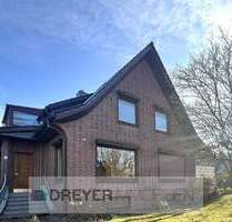 Exklusives Einfamilienhaus in begehrter Lage - fußläufig zum Krähenwald - Reinbek