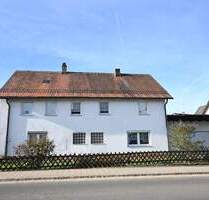 Viel Platz für wenig Geld! Renovierungsbedürftiges Einfamilienhaus mit Garage in Seubersdorf - Seubersdorf in der Oberpfalz