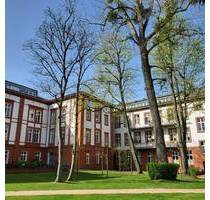 Großzügige 2-Zimmer-Wohnung mit Wohnküche und Galerie unterm Dach - Schwerin Altstadt