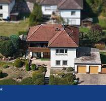 Reduziert! Großzügiges Einfamilienhaus mit Potenzial und Gartenparadies - Marburg