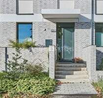 + Ihr neues Zuhause auf zwei Etagen + - Hamburg Jenfeld