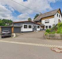 Handwerker aufgepasst! Einfamilienhaus mit großer Werkstatt. - Arzfeld