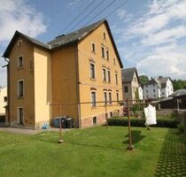 Auerbach im Erzgebirge - Geräumige 2-Raum-Wohnung im 1. Geschoss!