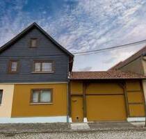 Charmantes Einfamilienhaus mit Innenhof, Scheune & viel Potenzial! - Niederdorla