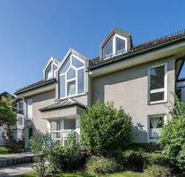 Bezugsfreie 3-Zimmer-Wohnung nahe des Schweizerhofparks.. - Berlin Zehlendorf