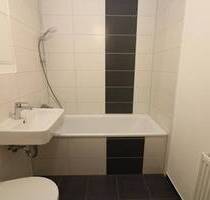 4-Raum-Familientraum mit Wanne u. Balkon!!! - Freiberg