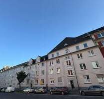 Zentral, komfortabel, gut geschnitten – 3-Zimmer-Wohnung mit Balkon in Essen-Holsterhausen