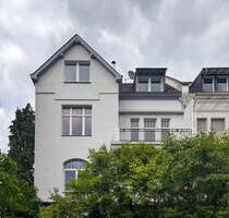Exklusive AltbauwohnungPraxisKanzlei am Kurpark Wiesbaden-Sonnenberg - Stil, Charme und Top-Lage