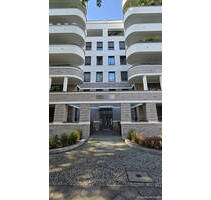 Neuwertige & hochwertig ausgestattete Wohnung mit TG-Stellplatz in ruhiger Lage nahe Volkspark - Berlin / Wilmersdorf