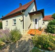 Leben unterm Walnussbaum! - 499.000,00 EUR Kaufpreis, ca.  75,00 m² Wohnfläche in Regensburg (PLZ: 93057) Konradsiedlung-Wutzlhofen