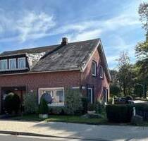 PREISREDUZIERUNG ! Großes Einfamilienhaus in zentraler Lage - Eggstedt