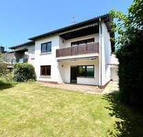 Großzügige Doppelhaushälfte mit Garage und 2 Bäder in Langgöns