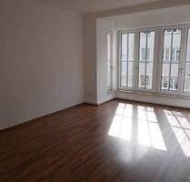 *** 2-Zimmer mit Laminat und Wannenbad in guter Lage *** - Chemnitz Sonnenberg