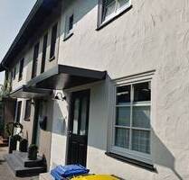 In 3 Minuten zu Fuß an die Elbe - Modernes Mittelreihenhaus - Wedel