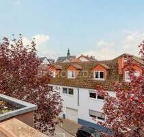 Charmantes Dachgeschossjuwel mit Weitblick - Sofort Einziehen und Wohlfühlen! - Budenheim