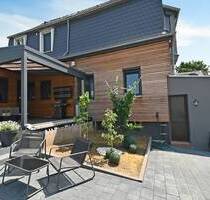 Super stylisch! Extravagantes Haus mit Garage & Stellplätzen mitten in Kettwig - Essen