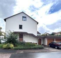 GroßenlüderBimbach: Charmant, solide, vielseitig: 3-Familienhaus für Ihre Visionen! - Großenlüder Bimbach