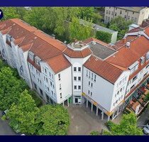 Für Anleger am Bernkastler Platz * PROVISIONSFREI * 4 Zimmer mit Loggia, Gäste-WC, Aufzug - Berlin Lankwitz