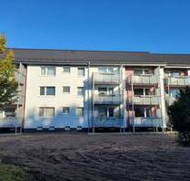 Helle, modernisierte 3-Zimmer-Wohnung mit Balkon - Elmshorn