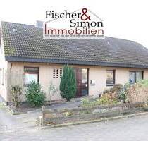 RESERVIERT-sehr gepflegtes, ebenerdiges Einfamilienhaus mit Ausbaureserve im DG - Nienburg (Weser)