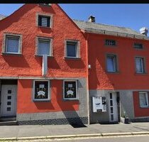 95100 Selb Sen - 149.000,00 EUR Kaufpreis, ca.  165,00 m² Wohnfläche in Selb (PLZ: 95100)