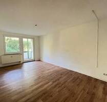 3 Zimmerwohnung mit ebenerdiger Dusche und EBK direkt im Grünen! - Zwickau Marienthal