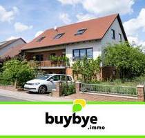 Höchheim: Großzügiges Zweifamilienhaus mit weitläufigem Garten