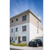 Familienfreundliches Reihenmittelhaus, Solar, Wärmepumpe, KiTa, S-Bahn - Karben Burg-Gräfenrode